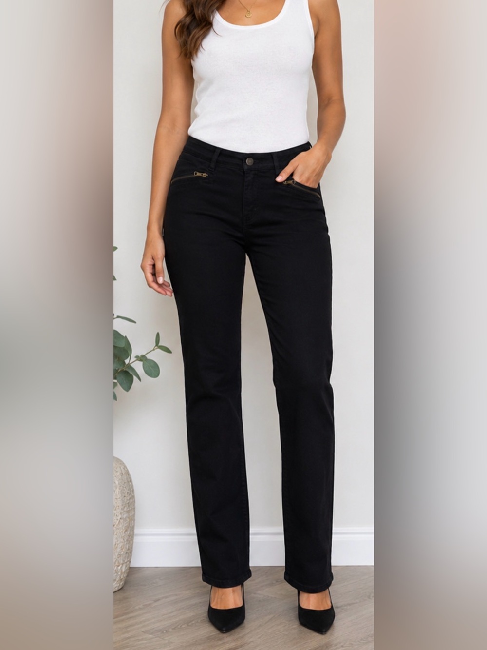 Lauren Jeans Co Ralph Lauren Black Pants Zip front pockets women’s size 6.